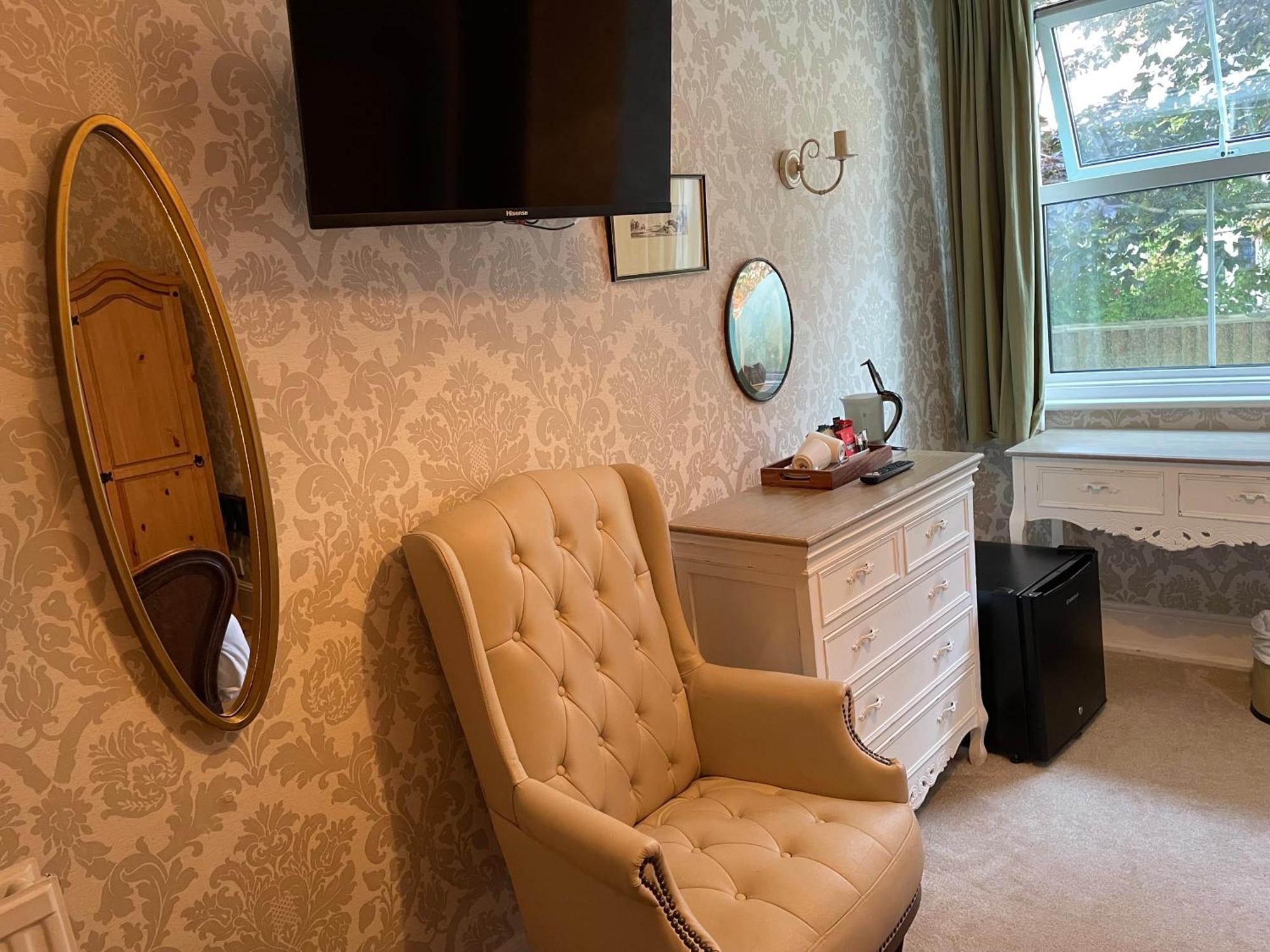 Keats Green Hotel Шанклин Екстериор снимка
